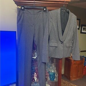 ANTONIO MELANI Black and White one button lined blazer and pant suit